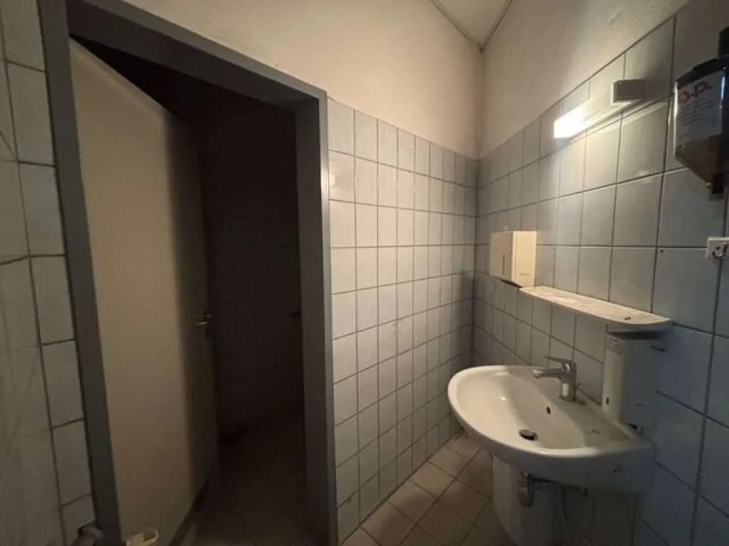 Gewerbeimmobilie mieten in Linz Land – 177 m², € 1.076 – Bild 6 von 8