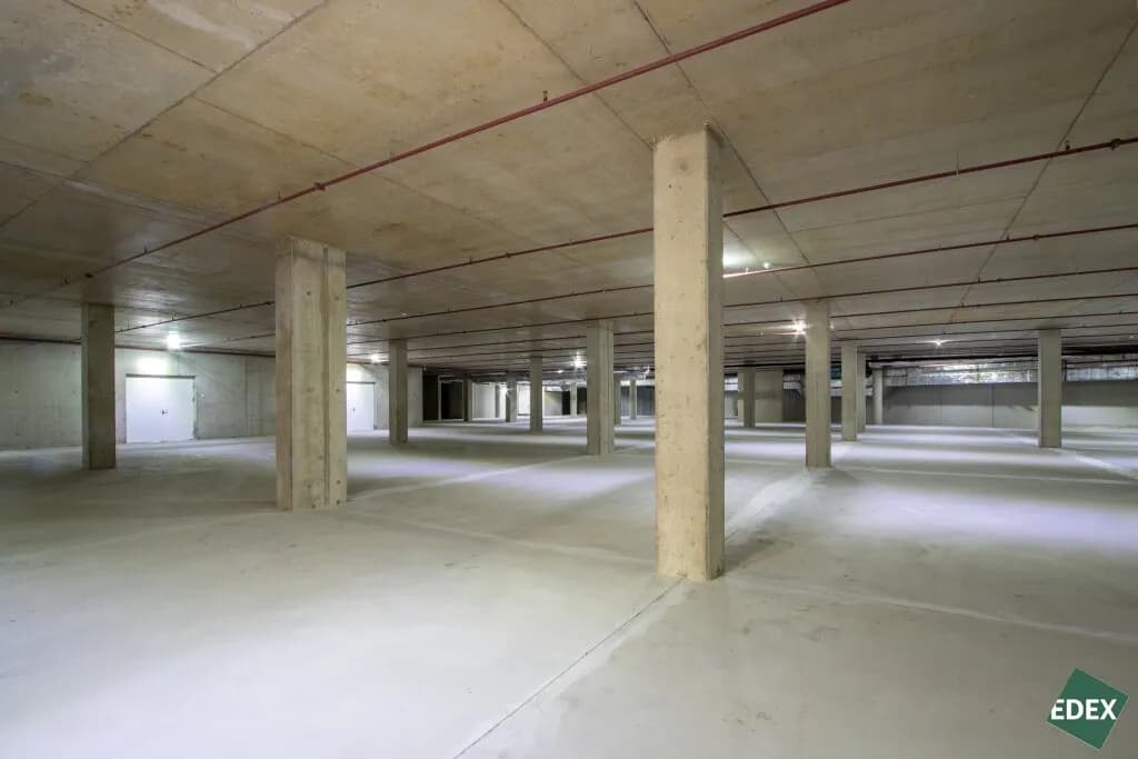 Gewerbeimmobilie mieten in Wien – 2 400 m², € 22 – Bild 17 von 21