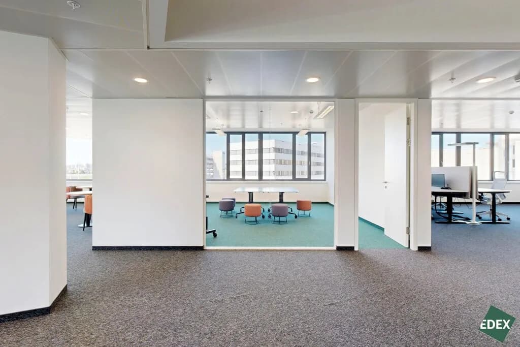 Gewerbeimmobilie mieten in Wien – 2 400 m², € 22 – Bild 18 von 21