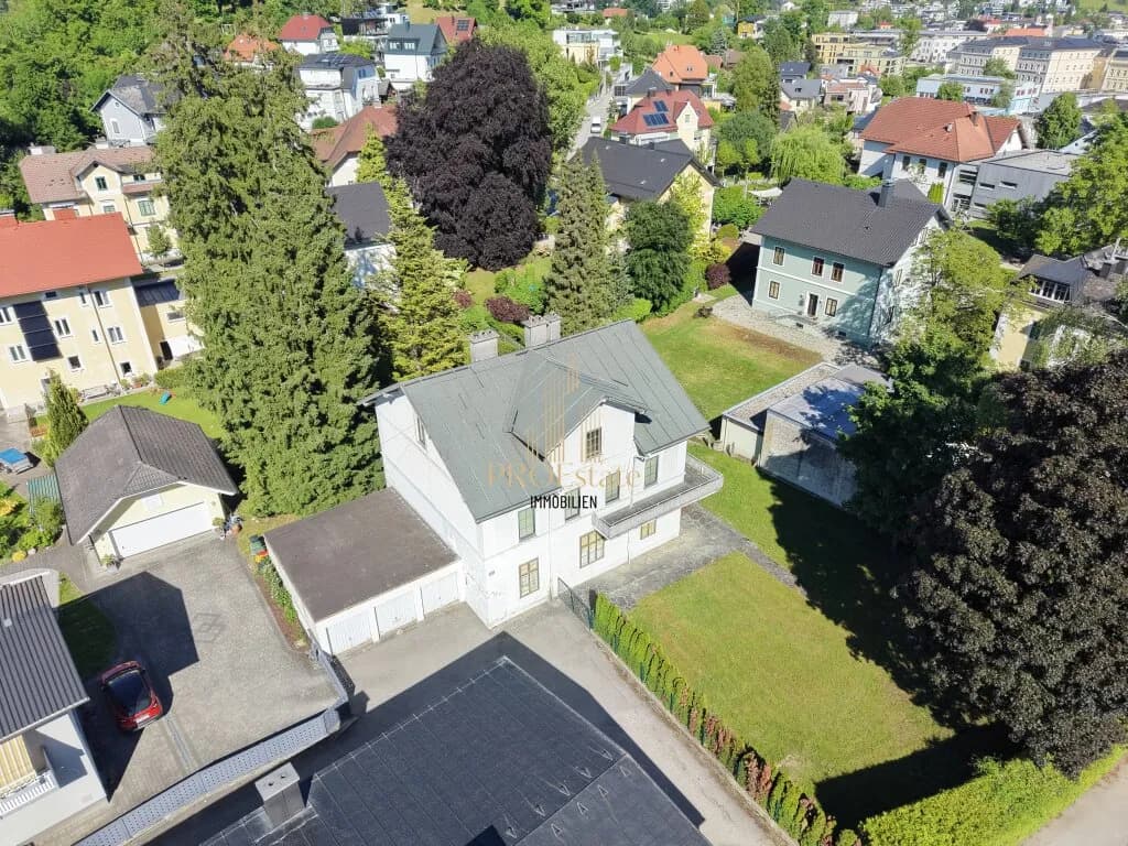 Gewerbeimmobilie kaufen in Gmunden – 1 242 m², € 1.150.000