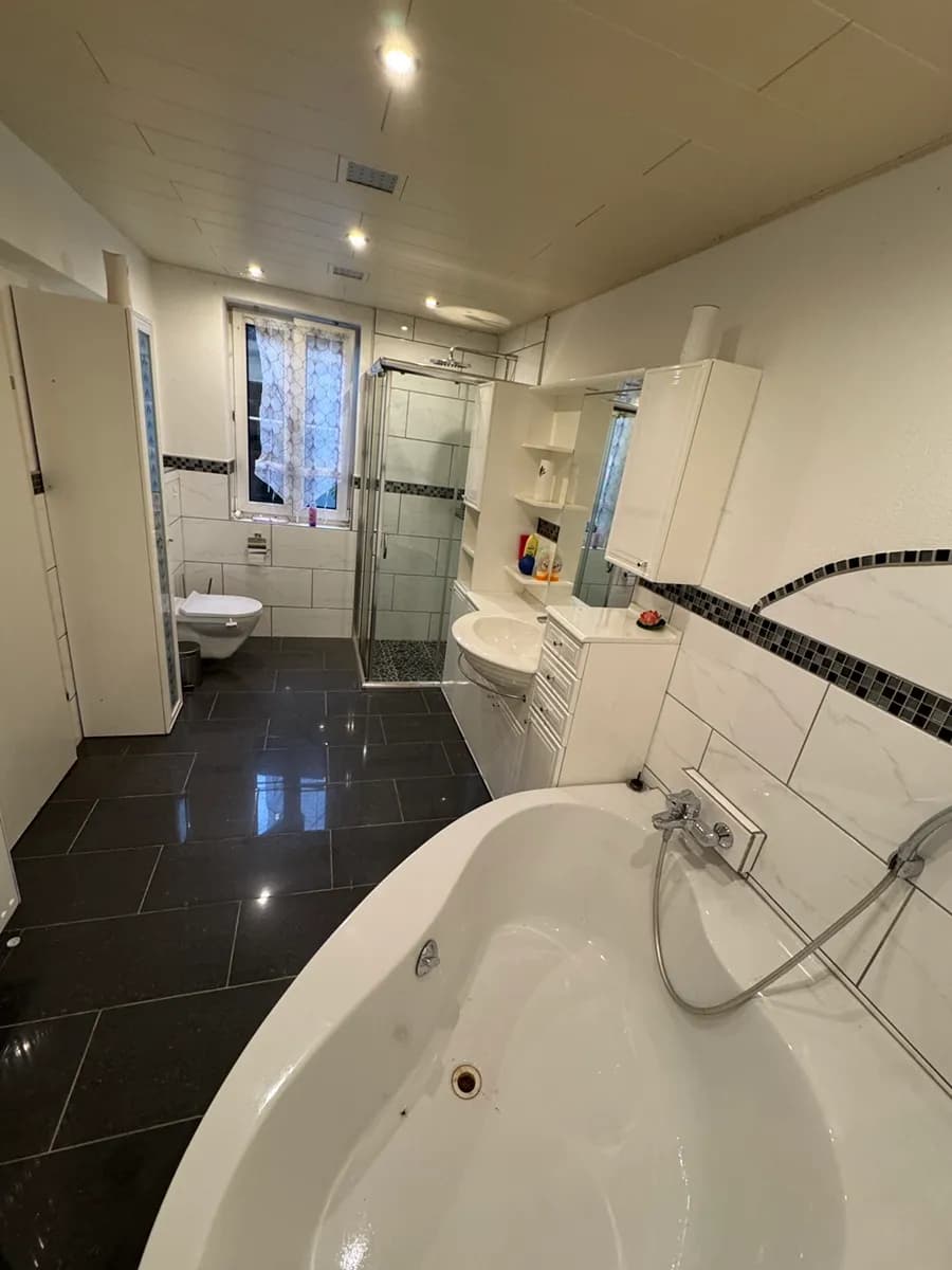 5-Zimmer-Haus kaufen in Vöcklabruck – 100 m², € 185.000 – Bild 7 von 12