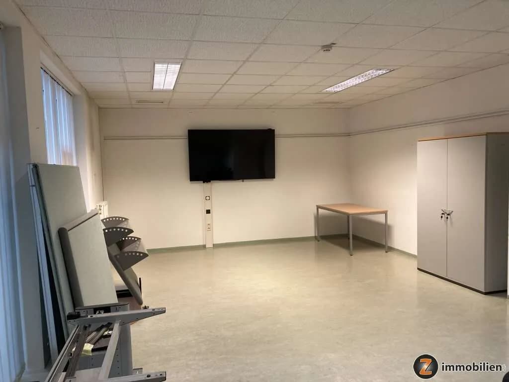 4-Zimmer-Gewerbeimmobilie mieten in Oberwart – 185 m², € 2.179