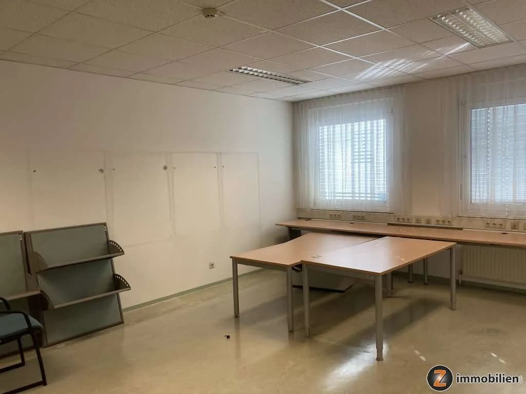 4-Zimmer-Gewerbeimmobilie mieten in Oberwart – 185 m², € 2.179 – Bild 2 von 15