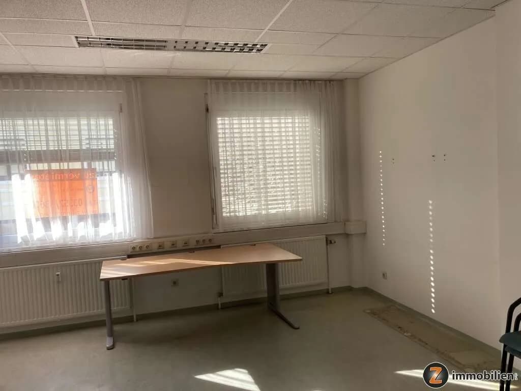 4-Zimmer-Gewerbeimmobilie mieten in Oberwart – 185 m², € 2.179 – Bild 10 von 15