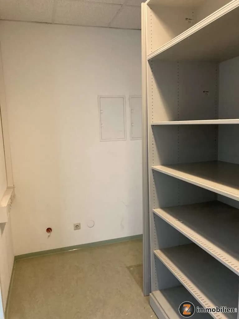 4-Zimmer-Gewerbeimmobilie mieten in Oberwart – 185 m², € 2.179 – Bild 11 von 15