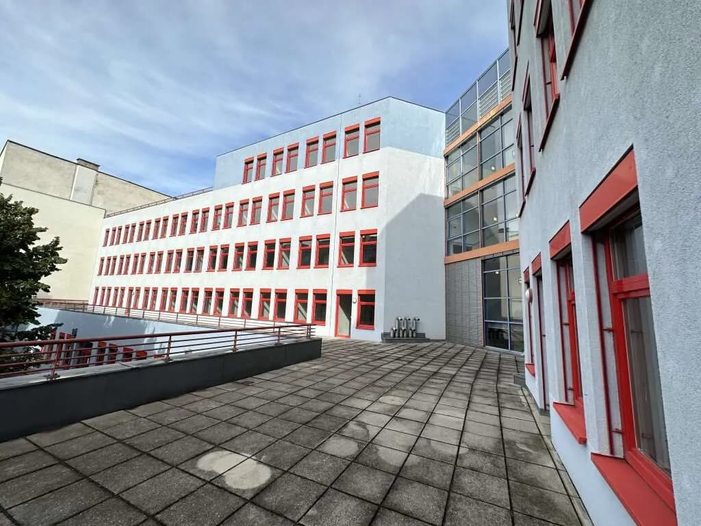 Gewerbeimmobilie kaufen in Graz – 5 144 m²