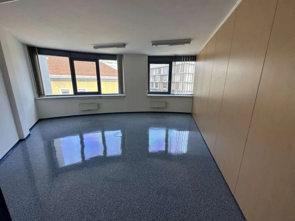 Gewerbeimmobilie kaufen in Graz – 5 144 m² – Bild 8 von 45