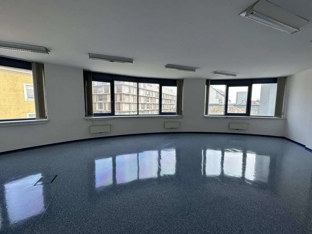Gewerbeimmobilie kaufen in Graz – 5 144 m² – Bild 9 von 45