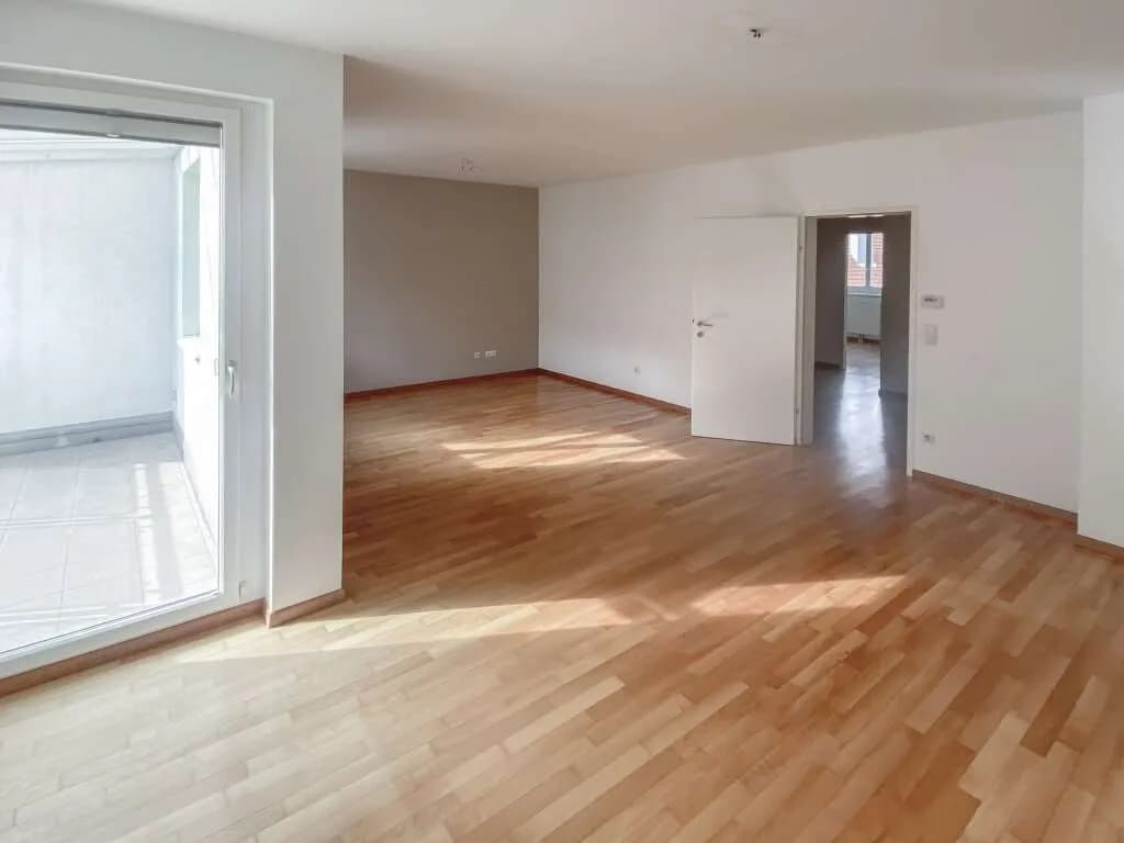 3-Zimmer-Wohnung mieten in Wiener Neustadt – 106,98 m², € 1.255