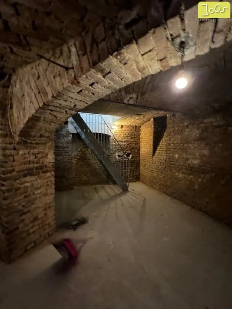 5-Zimmer-Immobilie mieten in Wien – 129 m², € 691 – Bild 11 von 12
