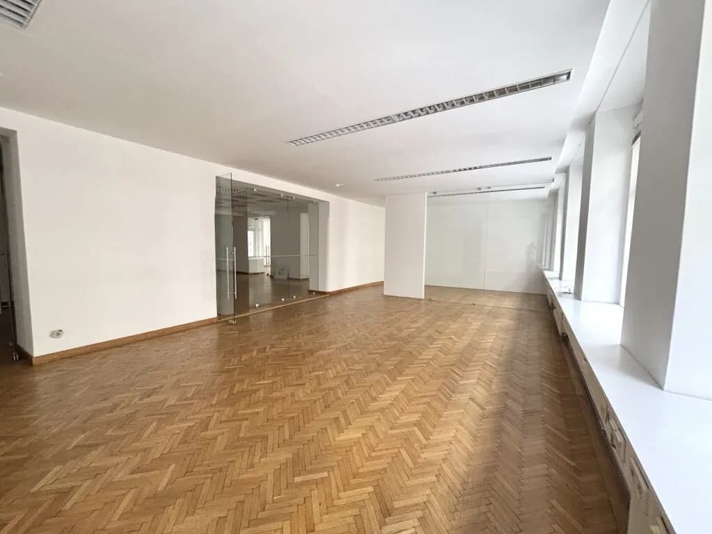 Gewerbeimmobilie mieten in Wien – 316 m², € 7.053 – Bild 3 von 17