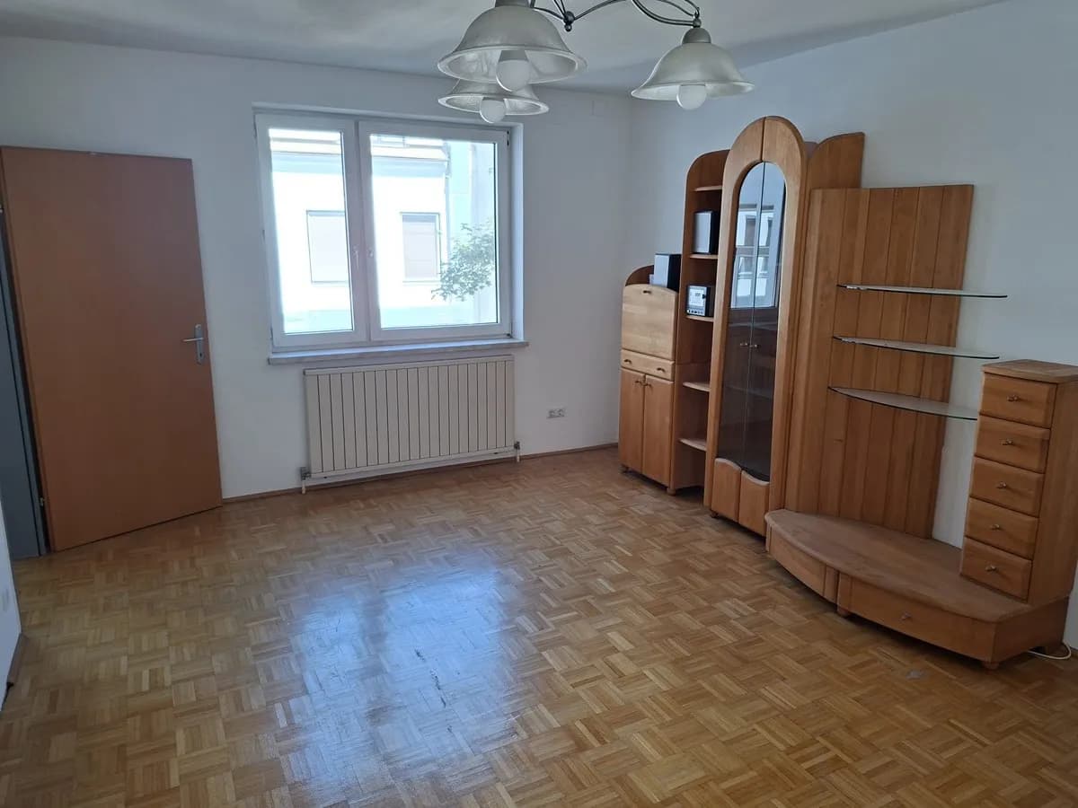3-Zimmer-Wohnung mieten in Tulln – 86 m², € 1.390 – Bild 3 von 5