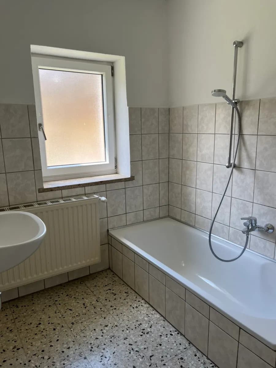 3-Zimmer-Wohnung mieten in Eferding – 60 m², € 668 – Bild 8 von 9