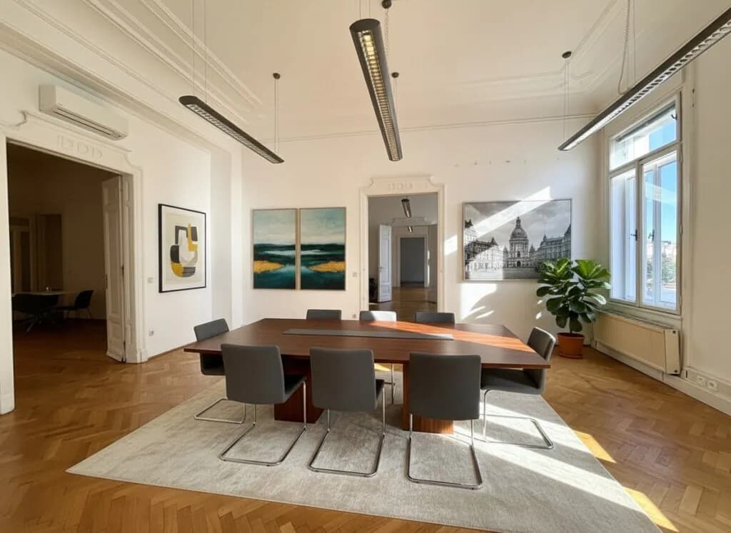 Gewerbeimmobilie mieten in Wien – 303 m², € 8.269
