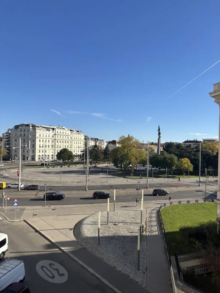 Gewerbeimmobilie mieten in Wien – 303 m², € 8.269 – Bild 2 von 26
