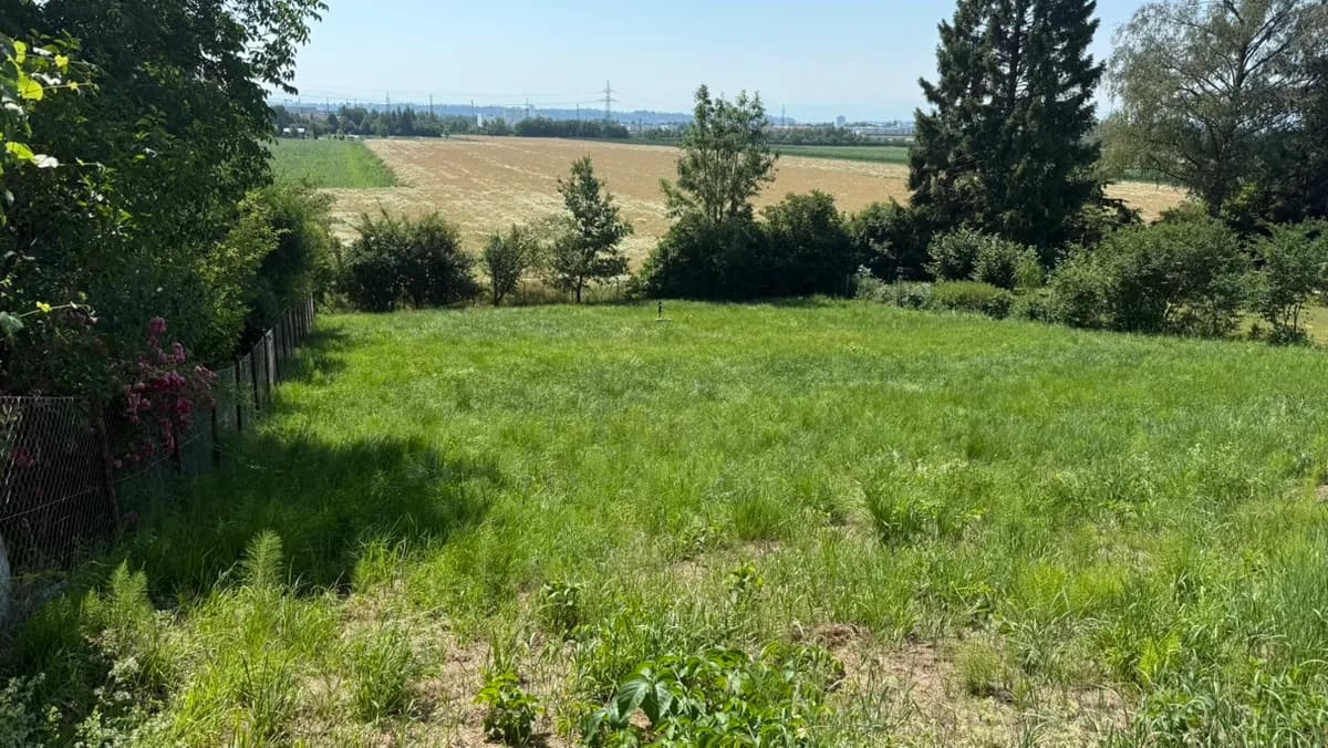 Grundstück kaufen in Wels – 1 220 m², € 460.000