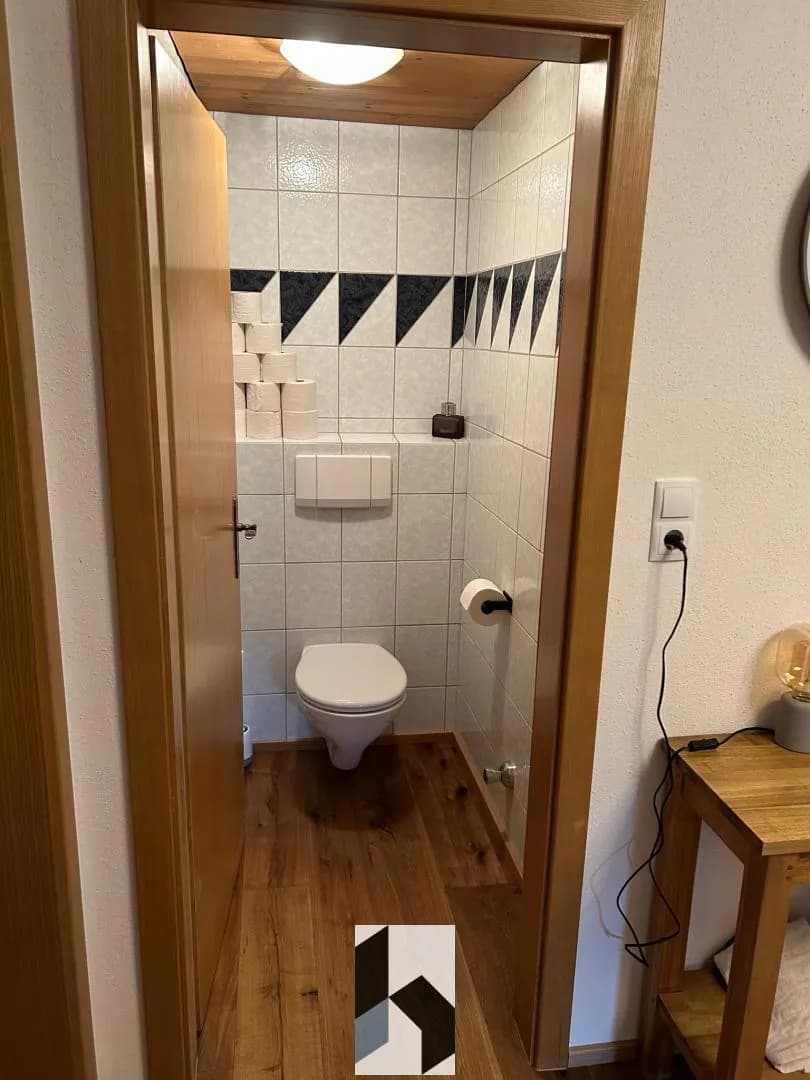 3-Zimmer-Wohnung mieten in Imst – 116,92 m², € 1.555 – Bild 8 von 11