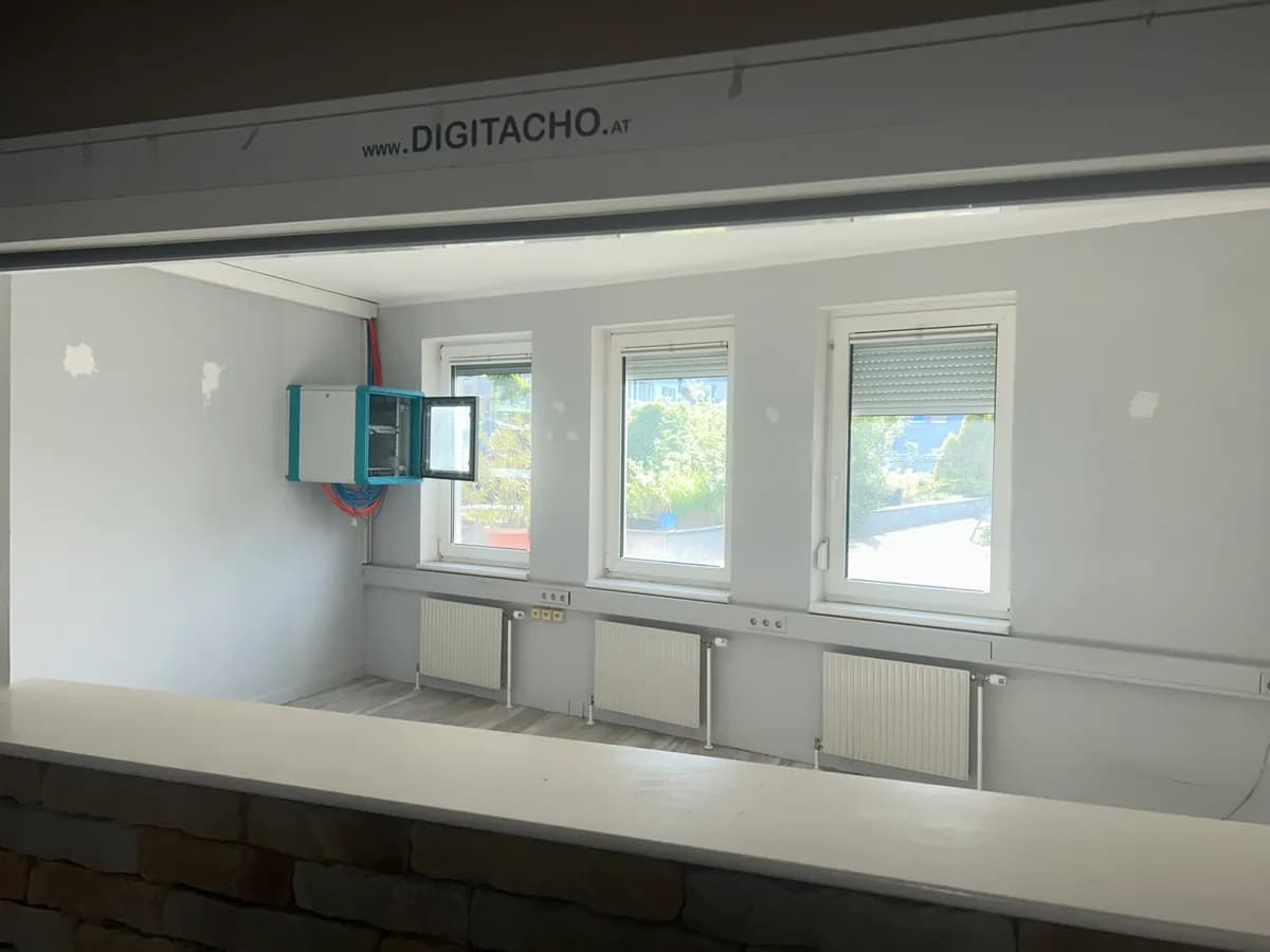 Gewerbeimmobilie mieten in Wien – 233 m², € 8 – Bild 2 von 7