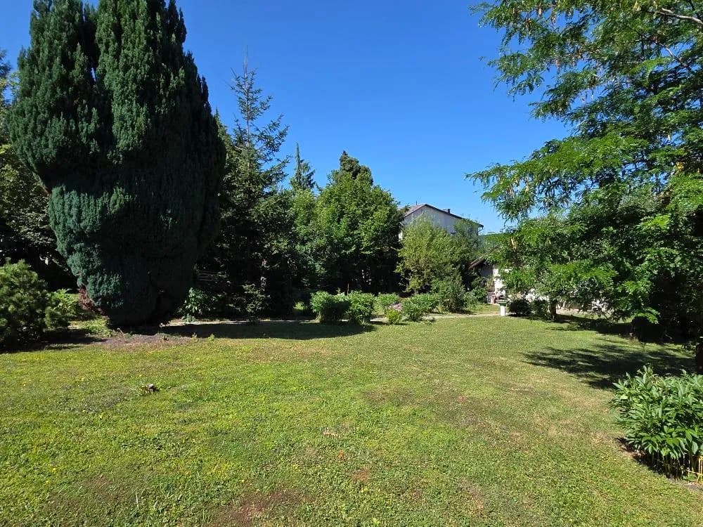 Grundstück kaufen in Sankt Pölten Land – 1 074 m², € 240.000