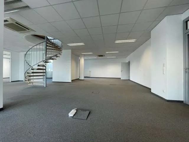 Gewerbeimmobilie mieten in Linz – 327 m², € 2.169 – Bild 3 von 13