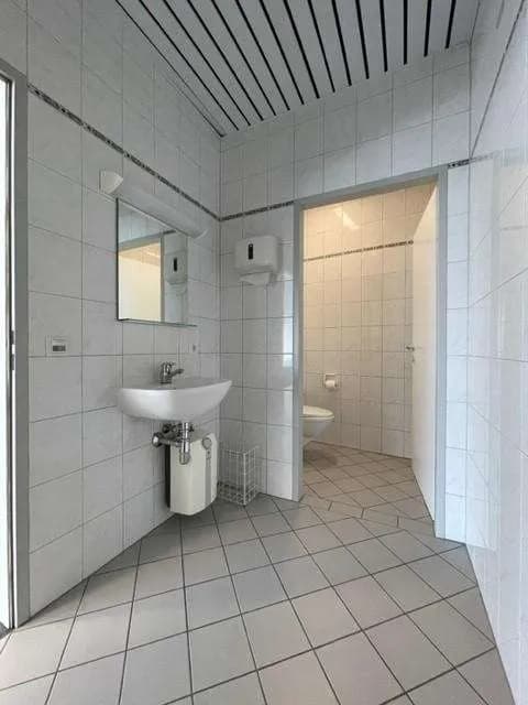 Gewerbeimmobilie mieten in Linz – 327 m², € 2.169 – Bild 10 von 13