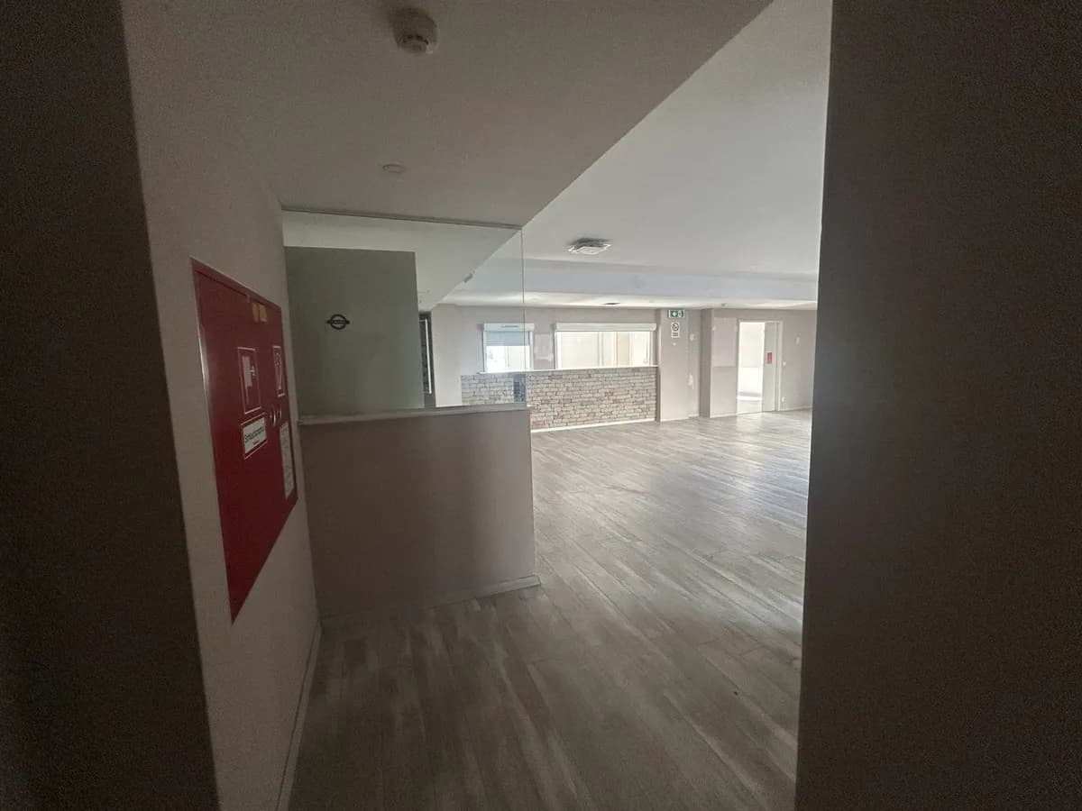 Gewerbeimmobilie mieten in Wien – 423 m², € 8 – Bild 5 von 13