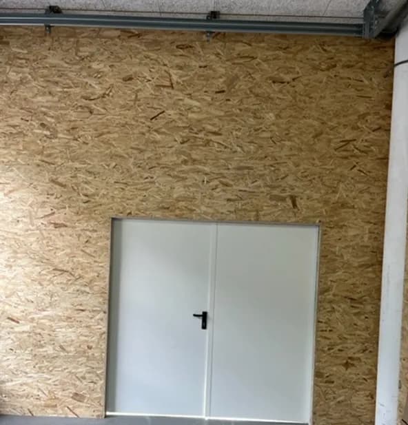 1-Zimmer-Gewerbeimmobilie mieten in Kitzbühel – 120 m², € 10 – Bild 3 von 5