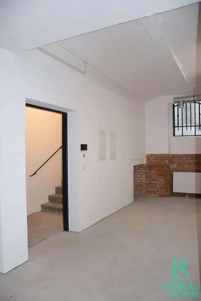 2-Zimmer-Gewerbeimmobilie mieten in Wien – 144 m², € 1.849 – Bild 10 von 17
