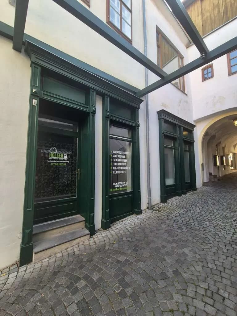 Gewerbeimmobilie mieten in Neunkirchen – 34 m², € 416