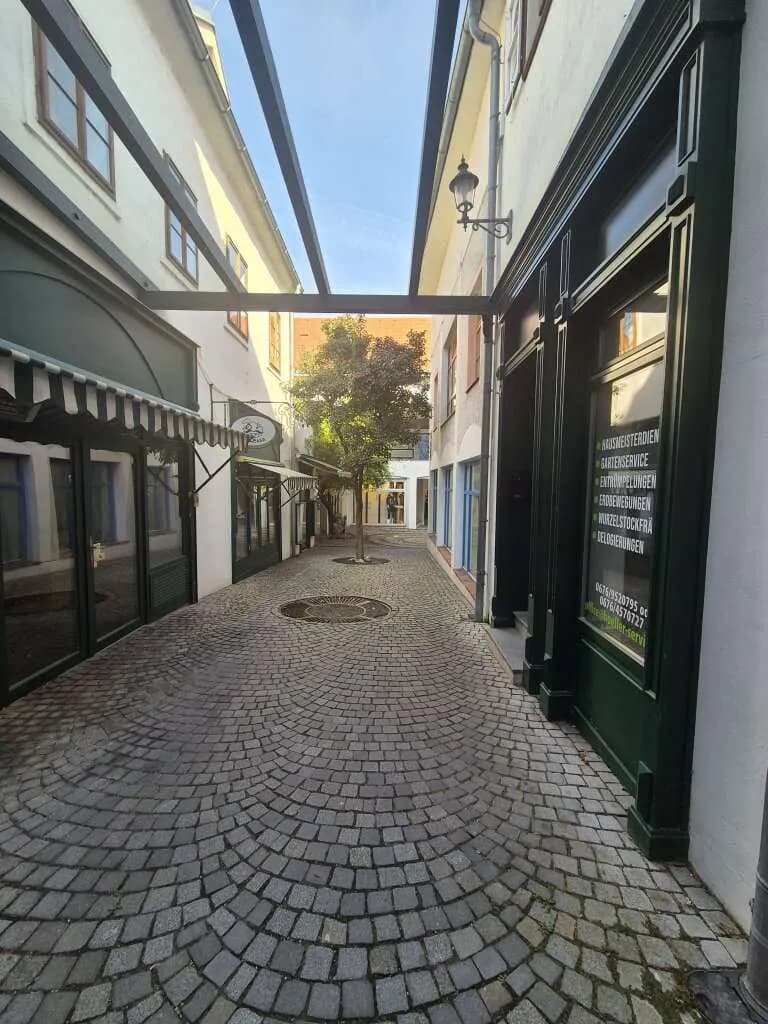Gewerbeimmobilie mieten in Neunkirchen – 34 m², € 416 – Bild 3 von 12