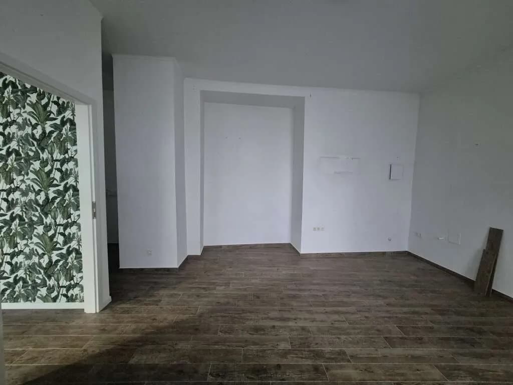 Gewerbeimmobilie mieten in Neunkirchen – 34 m², € 416 – Bild 7 von 12