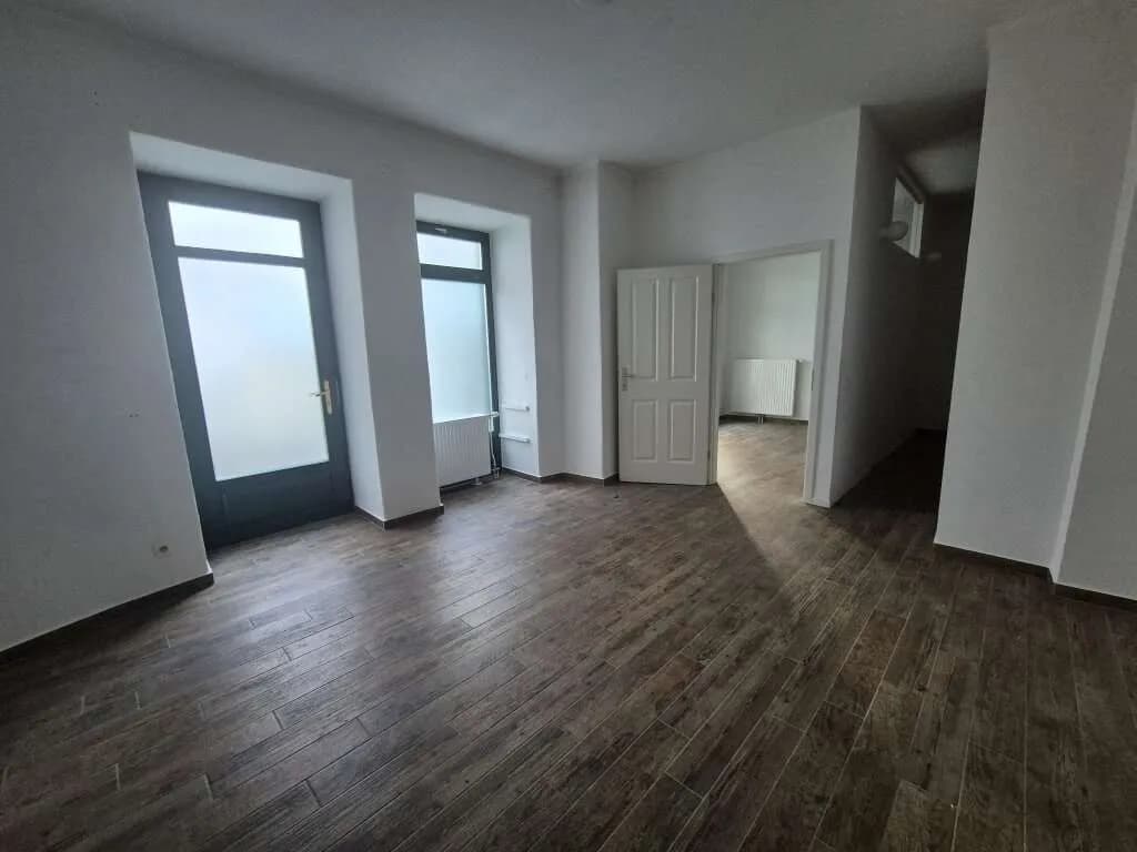 Gewerbeimmobilie mieten in Neunkirchen – 34 m², € 416 – Bild 10 von 12