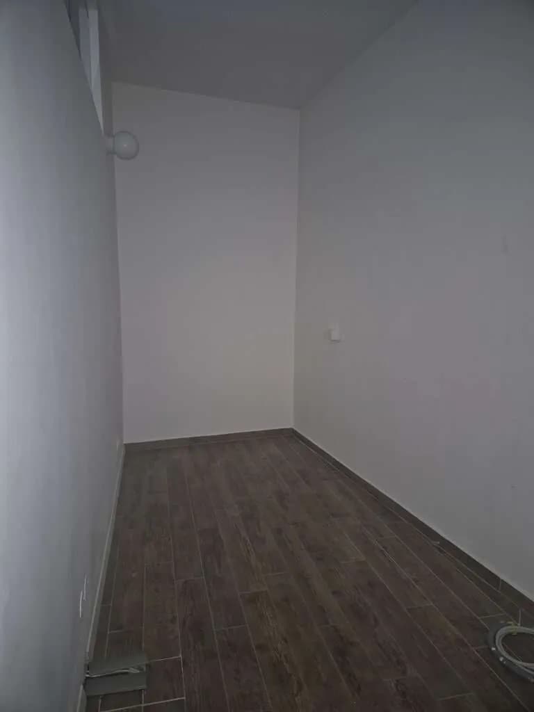 Gewerbeimmobilie mieten in Neunkirchen – 34 m², € 416 – Bild 11 von 12
