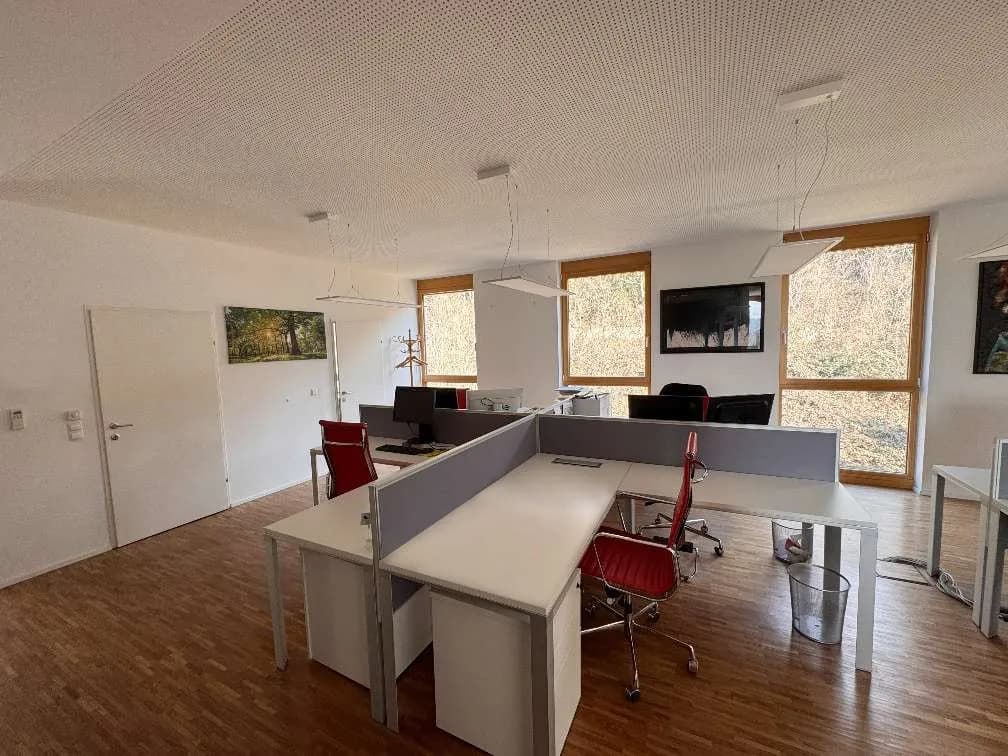 4-Zimmer-Gewerbeimmobilie mieten in Graz – 225 m², € 360 – Bild 4 von 12