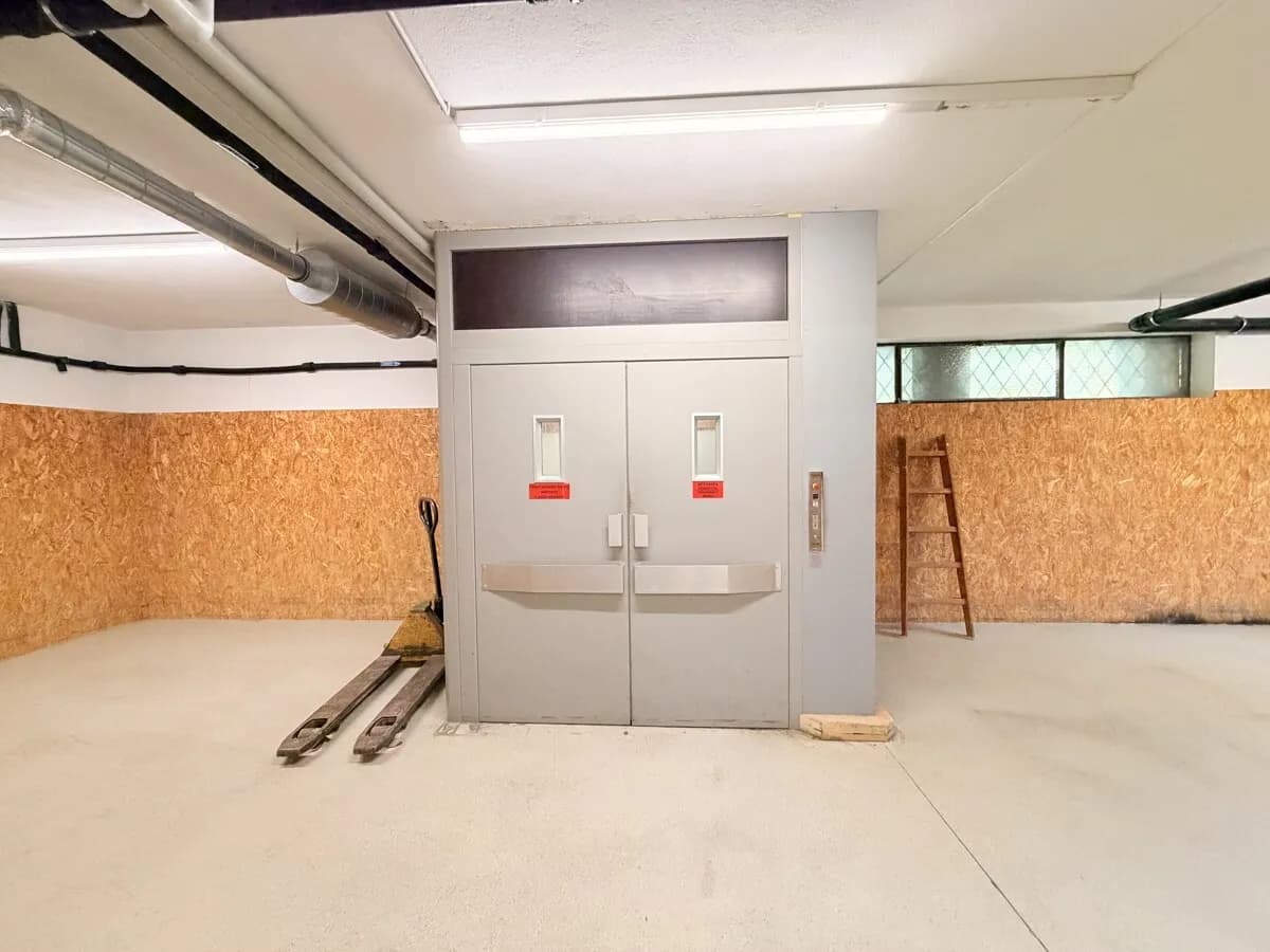 Gewerbeimmobilie mieten in Sankt Veit an der Glan – 903 m², € 5.189 – Bild 10 von 16