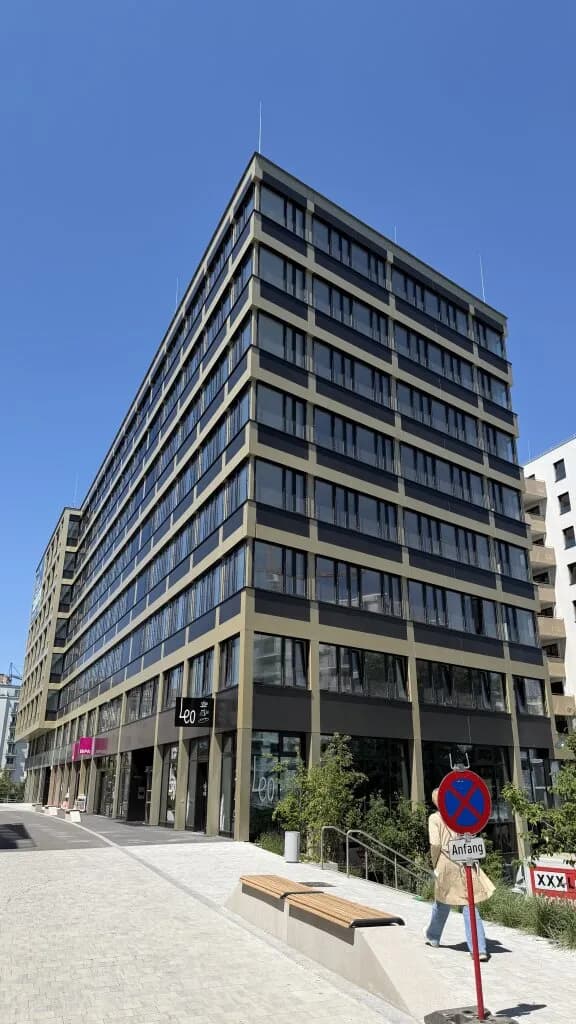 Gewerbeimmobilie mieten in Wien – € 3.201 – Bild 2 von 35