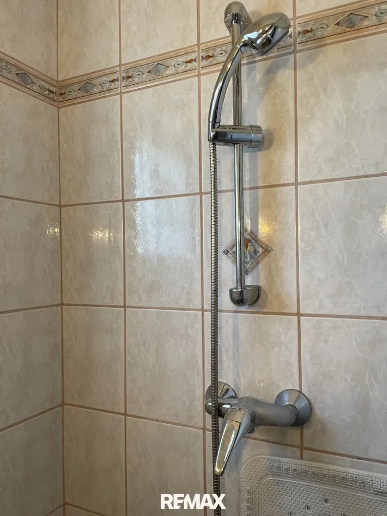 Haus kaufen in Baden – 588 m², € 238.000 – Bild 9 von 18