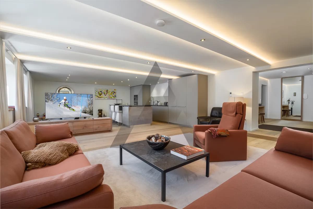 4-Zimmer-Wohnung kaufen in Kitzbühel – 160 m², € 1.750.000 – Bild 3 von 11