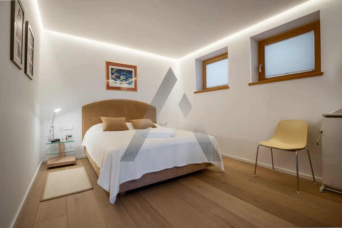4-Zimmer-Wohnung kaufen in Kitzbühel – 160 m², € 1.750.000 – Bild 9 von 11