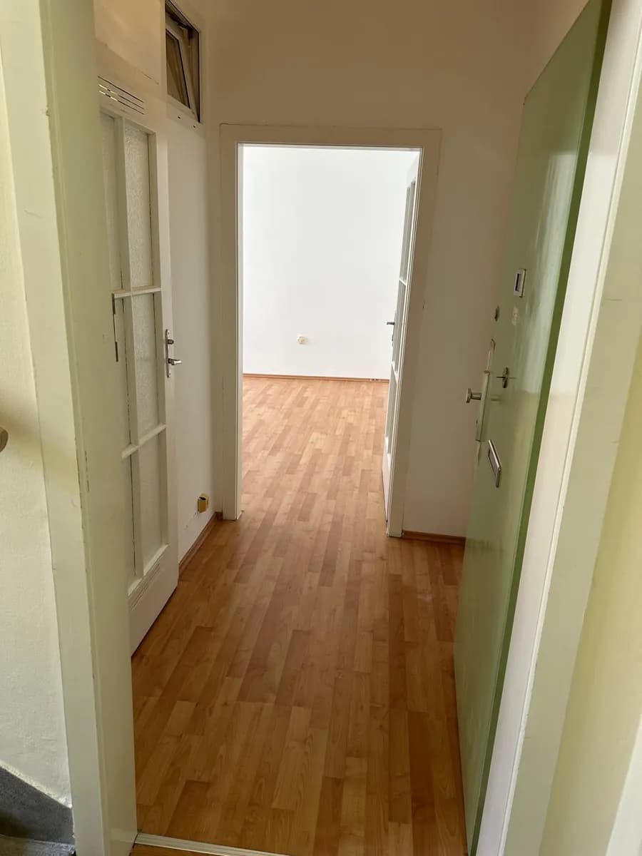 1-Zimmer-Wohnung kaufen in Baden – 28 m², € 129.000 – Bild 4 von 8
