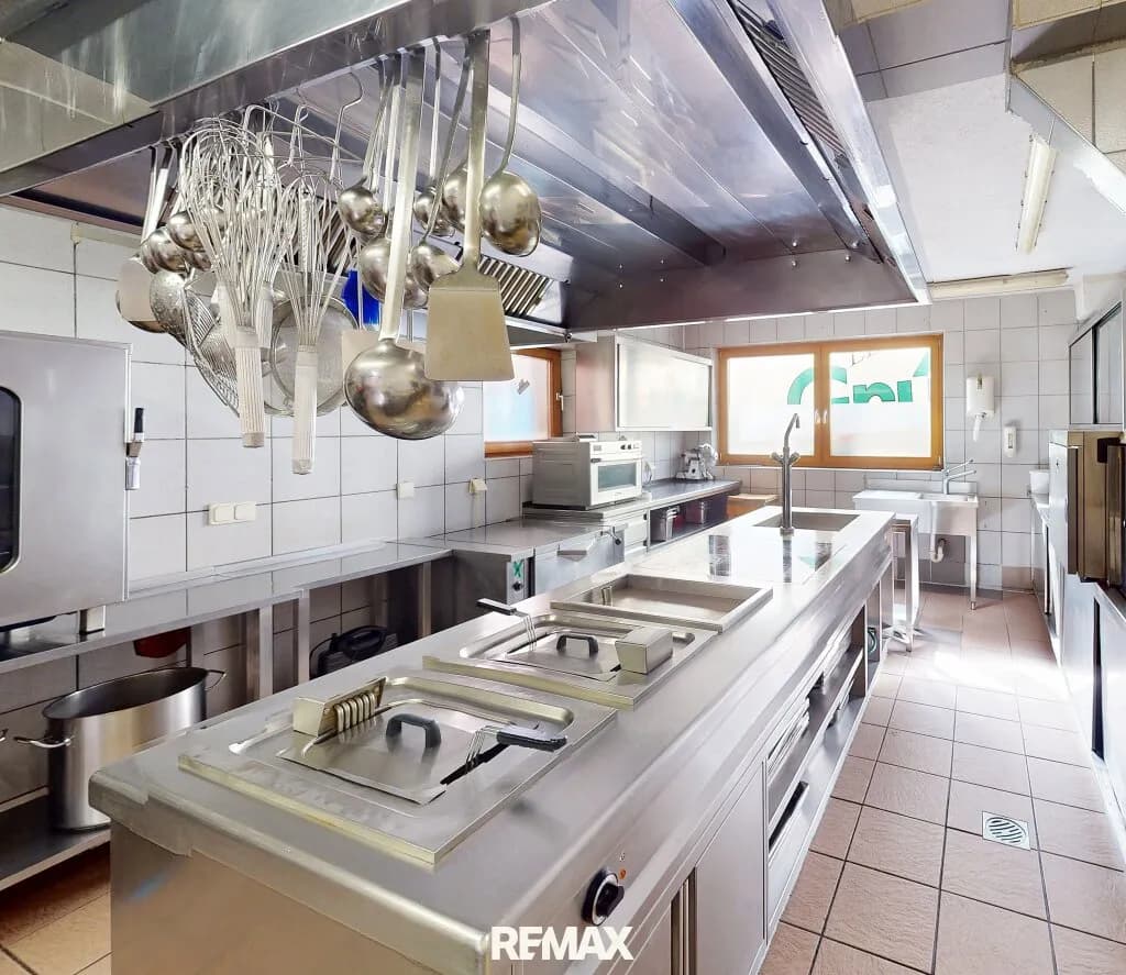 54-Zimmer-Immobilie kaufen in Landeck – 2 196 m², € 3.000.000 – Bild 8 von 23