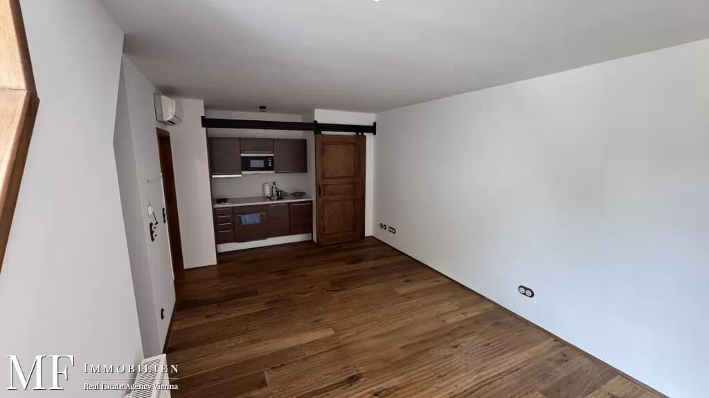 10-Zimmer-Haus kaufen in Wien – 481 m², € 3.000.000 – Bild 2 von 22