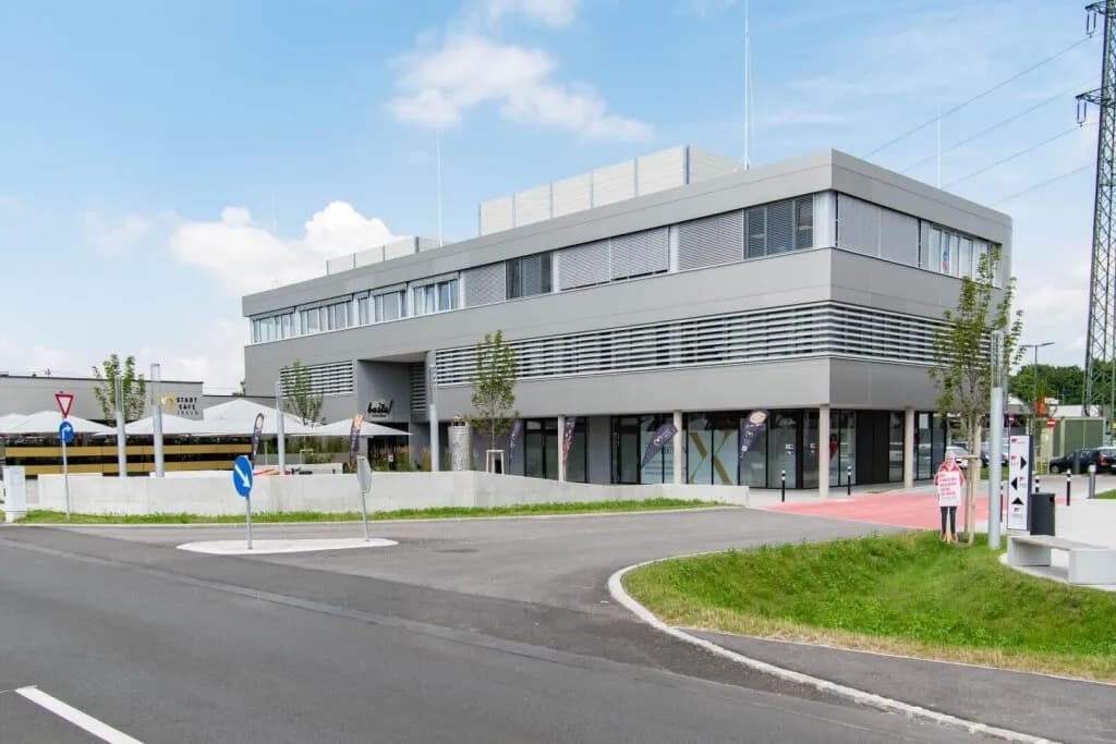 Gewerbeimmobilie mieten in Linz Land – 67 m², € 1.350 – Bild 6 von 14