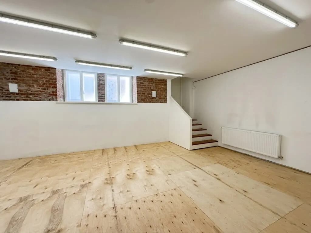 3-Zimmer-Gewerbeimmobilie mieten in Wien – 95 m², € 1.827