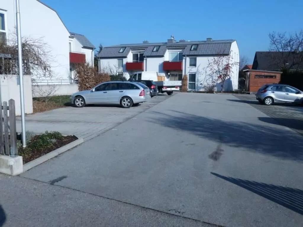 Immobilie mieten in Tulln – € 16 – Bild 2 von 15