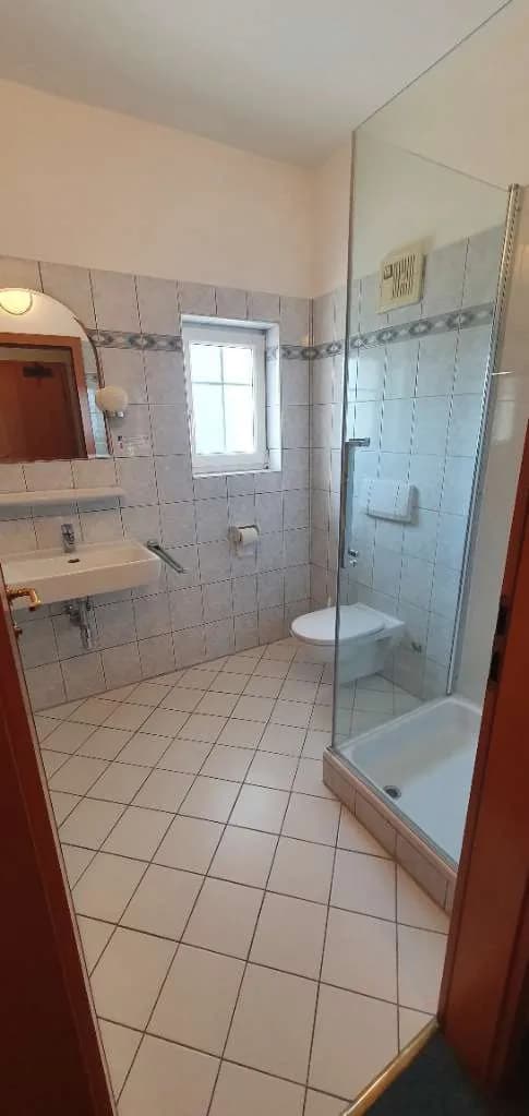 1-Zimmer-Wohnung mieten in Graz-Umgebung – 18 m², € 435 – Bild 8 von 11