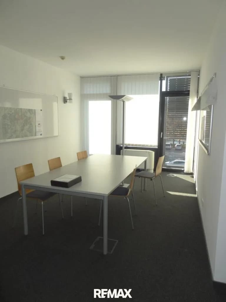 Gewerbeimmobilie mieten in Schwaz – 216 m² – Bild 2 von 2