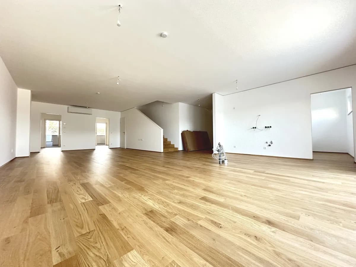 5-Zimmer-Wohnung mieten in Südoststeiermark – 169,8 m², € 2.558