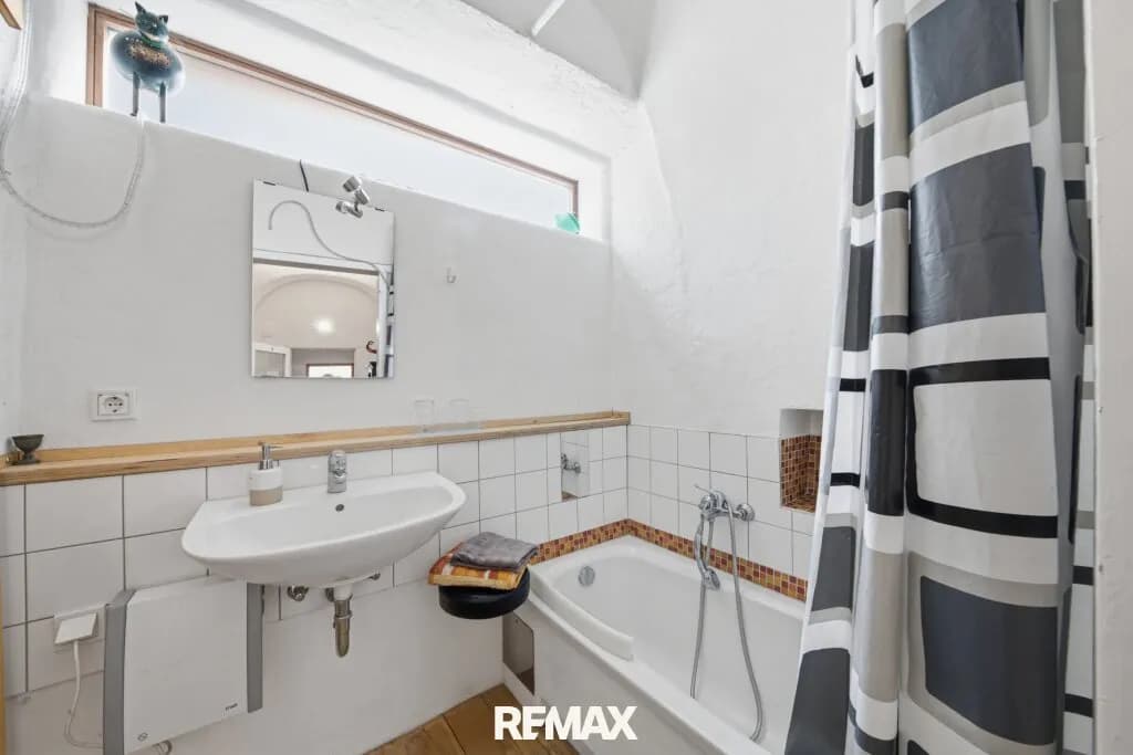 Gewerbeimmobilie kaufen in Hollabrunn – 283 m², € 459.000 – Bild 9 von 33