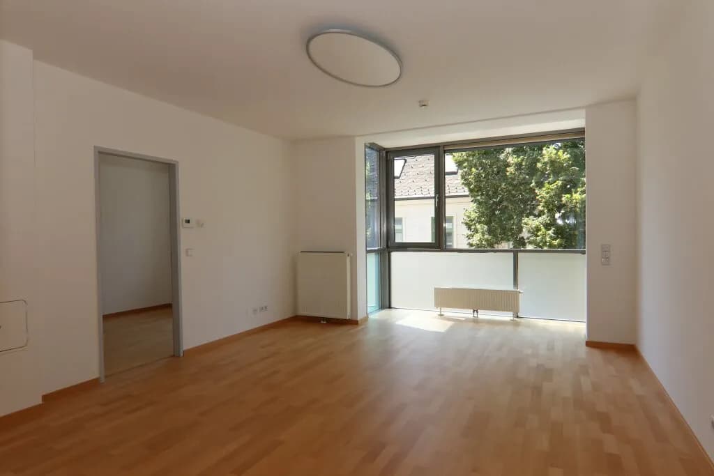 3-Zimmer-Wohnung mieten in Baden – 77 m², € 1.189